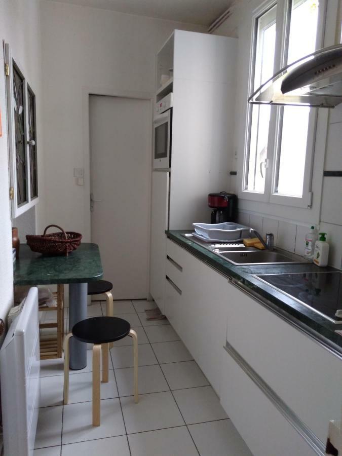 Appartement Au Calme Centre Ville A 2 Pas Du Vieux Marche ラ・ロシェル エクステリア 写真